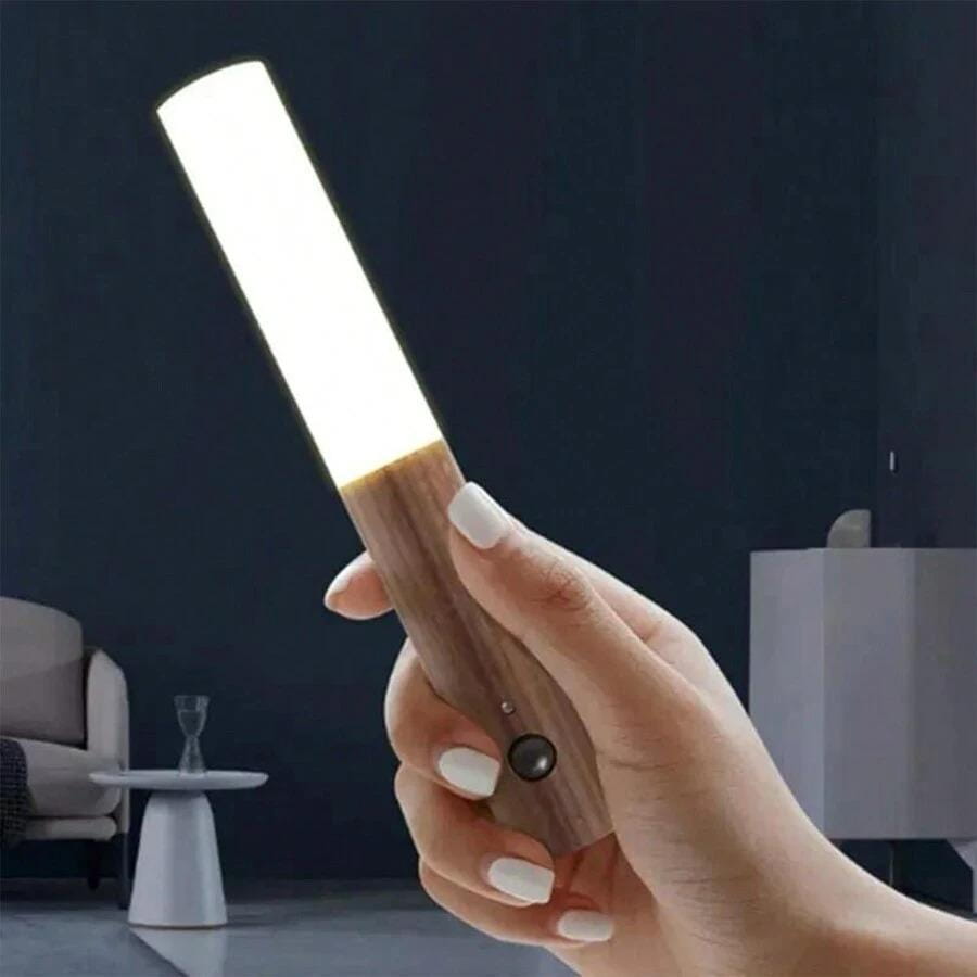 Aplique de pared con batería portátil e imán