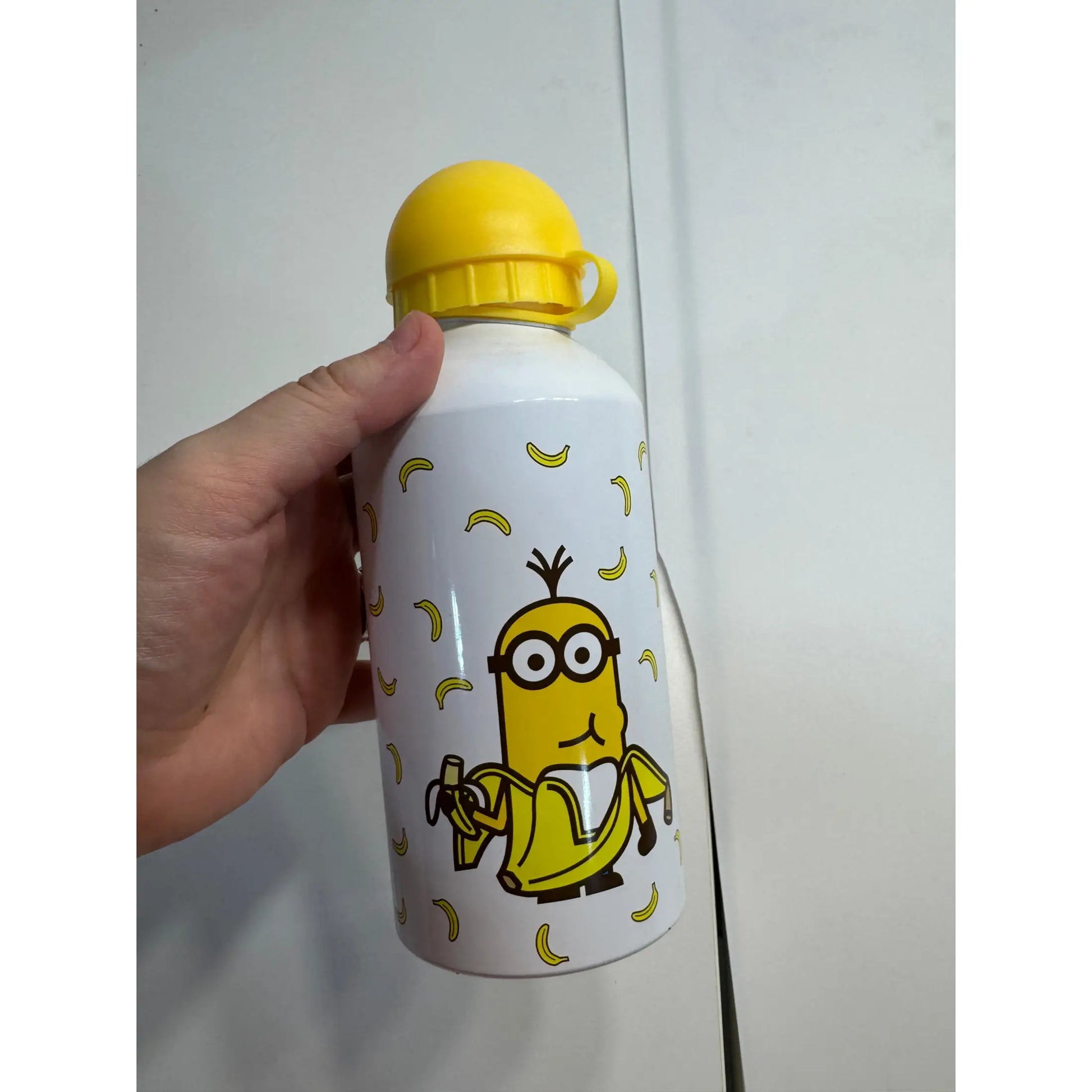 Botella aluminio Minions tapón amarillo - botella minions