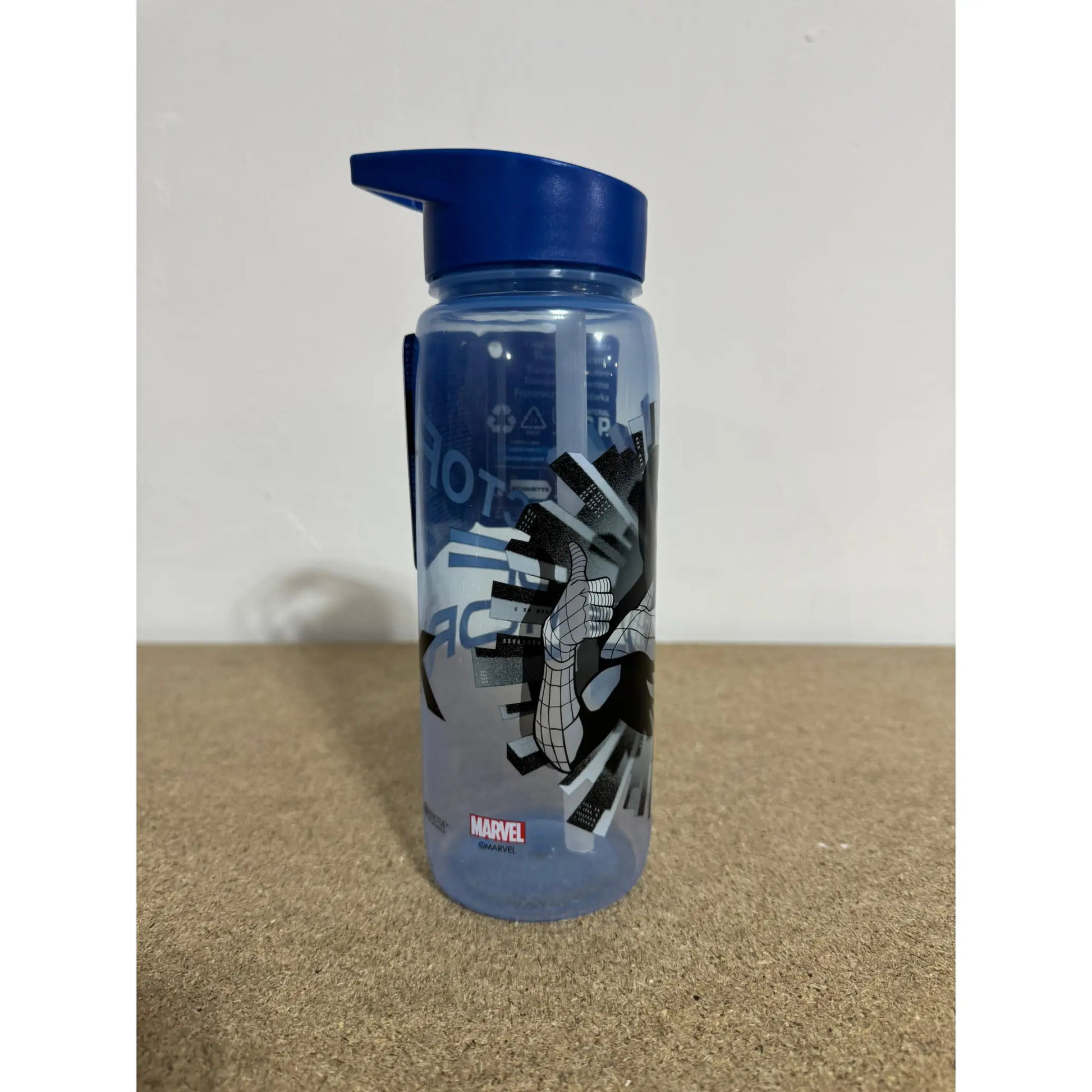 Botella cantimplora plástico Spiderman 600ml - agua