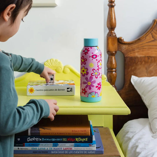 Botella térmica Quokka Kids Flowers 510ml mantiene frío y calor para todo tipo de bebidas niños infantil acero