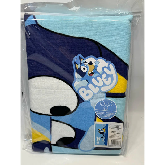 Toalla Playa Piscina Bluey Nadando 70x140cm infantil de microfibra para niños