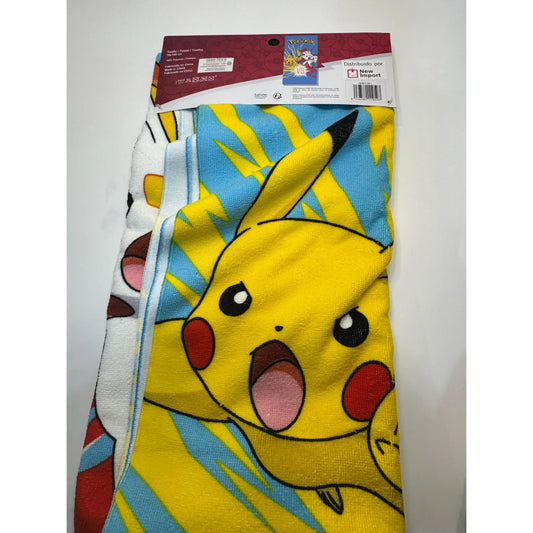 Toalla Playa Piscina Pokémon Pikachu vs Scorbunny 70x140cm infantil de microfibra para niños