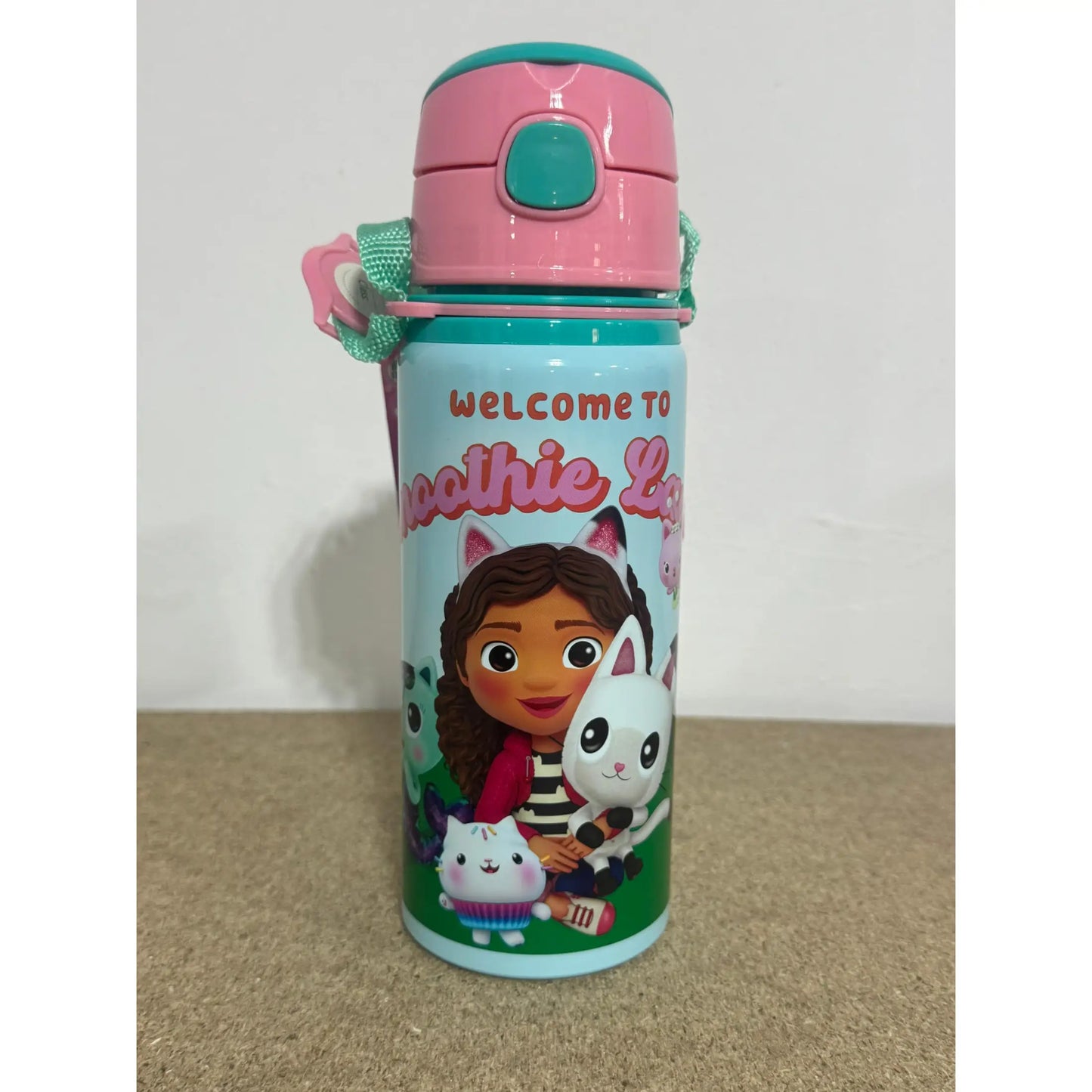 Botella Cantimplora con asa 600ml GABBYS DOLLHOUSE