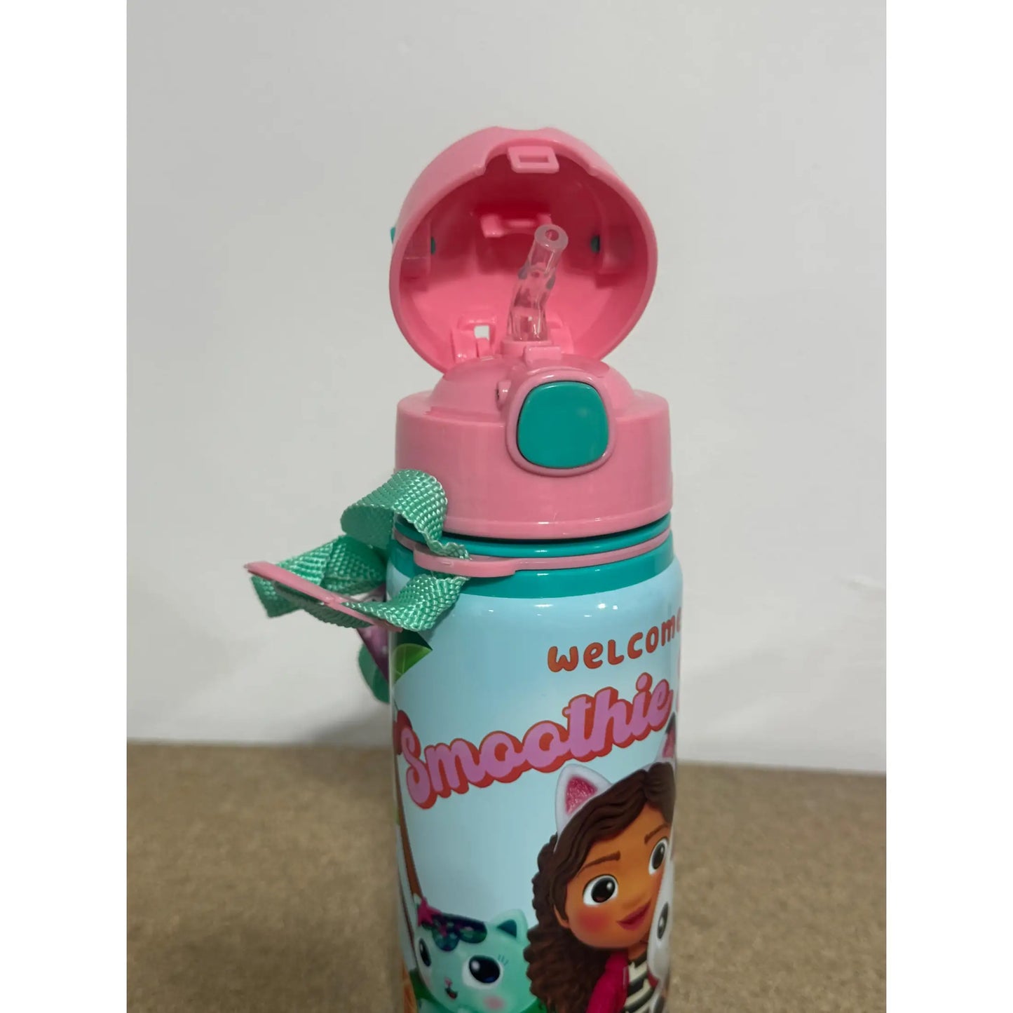 Botella Cantimplora con asa 600ml GABBYS DOLLHOUSE