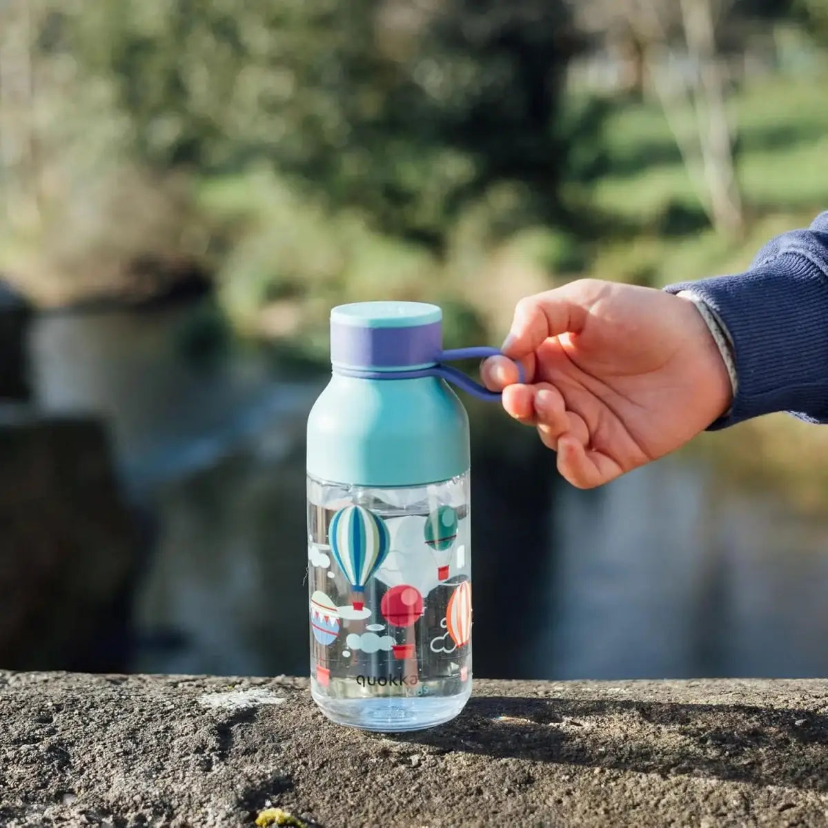 Botella plástico QUOKKA ICE KIDS BALLONS con colgador 430ML