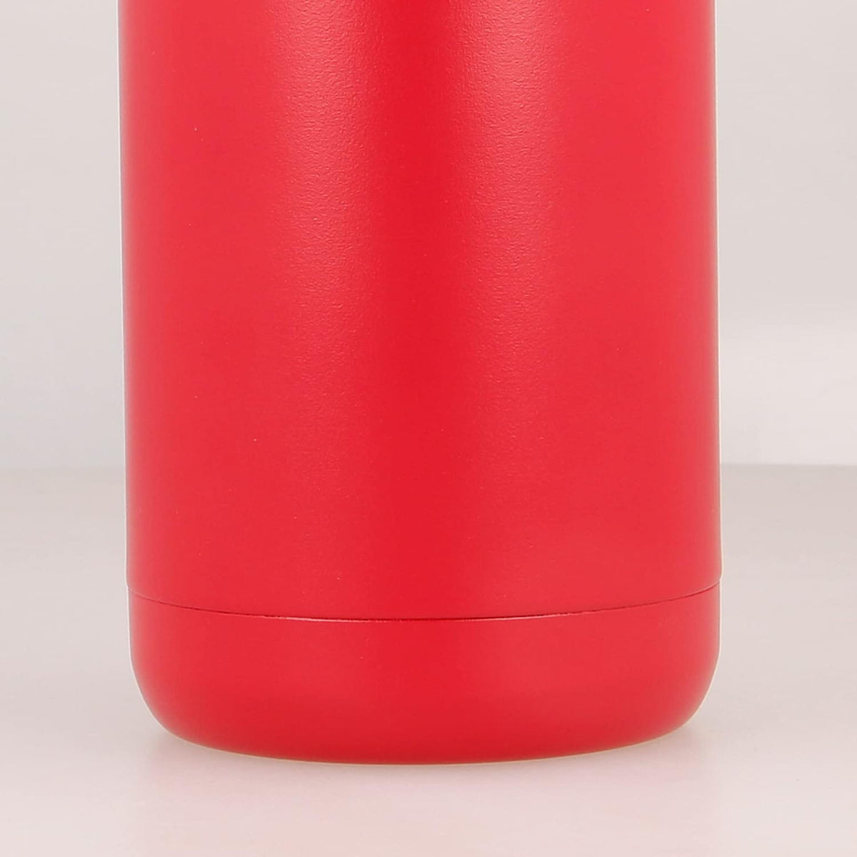 botella-termica-quokka-solid-cherry-colgador-strap-630ml-239