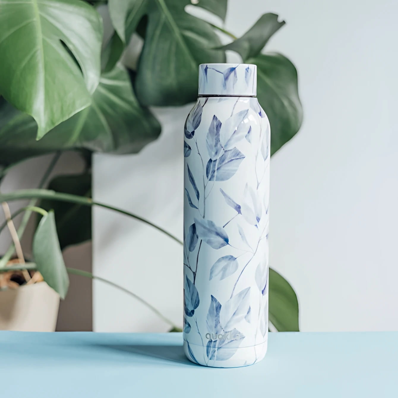 Botella térmica QUOKKA SOLID GRAY BOUQUET 630ml