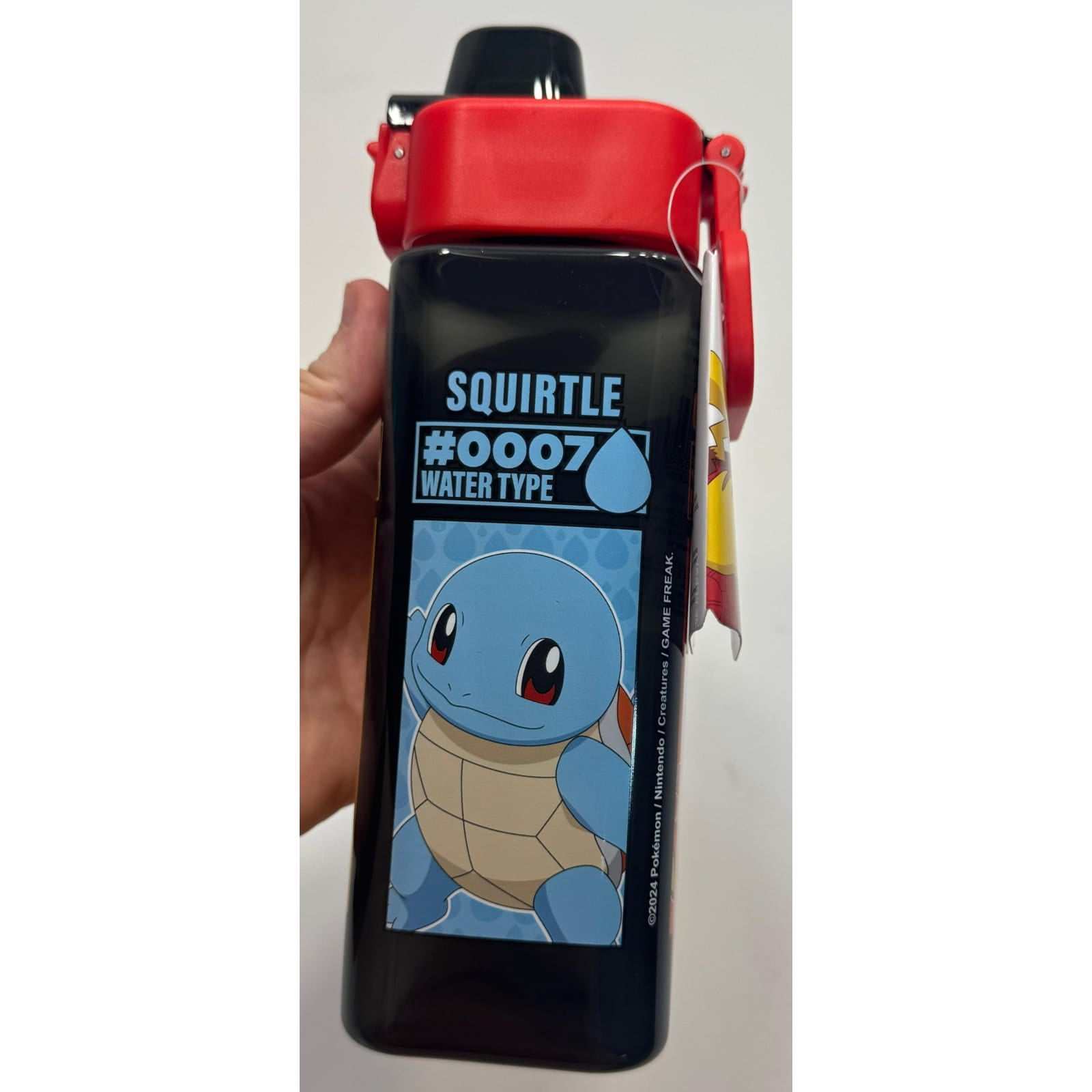 Cantimplora cuadrada Pokémon 500ml con Pokémon iniciales