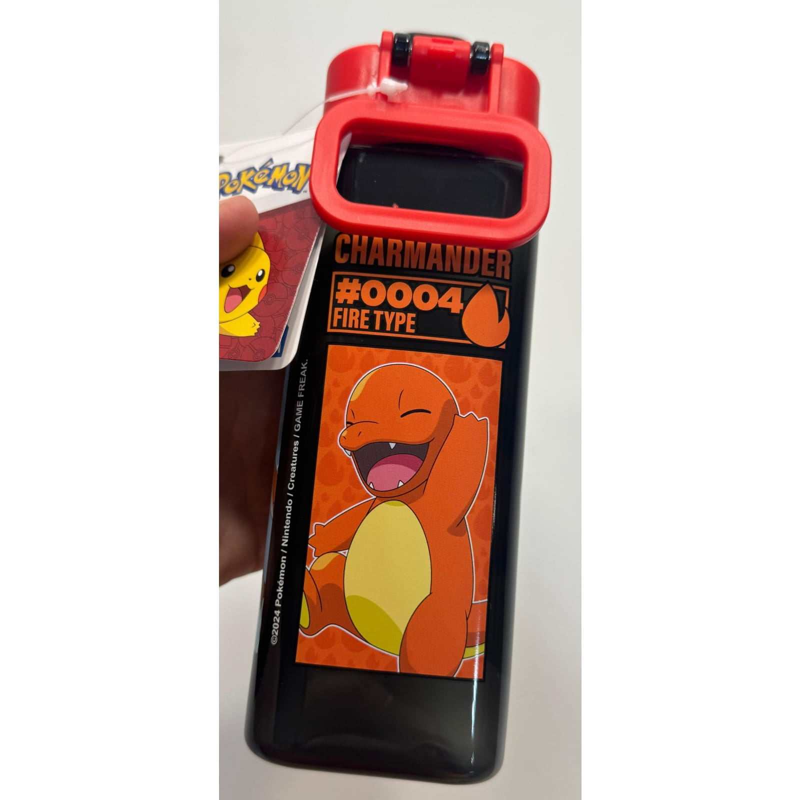 Cantimplora cuadrada Pokémon 500ml con Pokémon iniciales