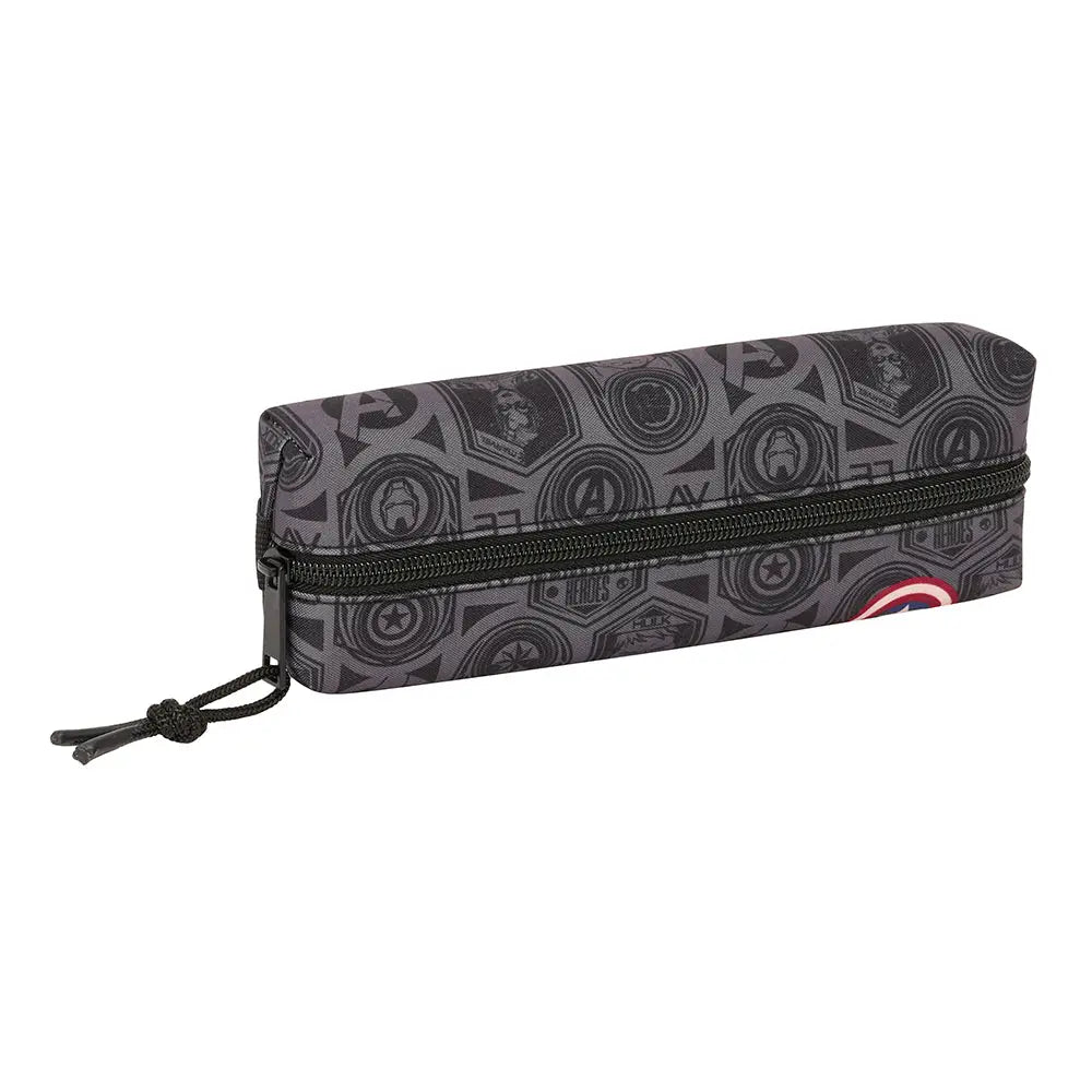 Estuche portatodo simple MARVEL AVENGERS con goma elástica 22x7x4cm