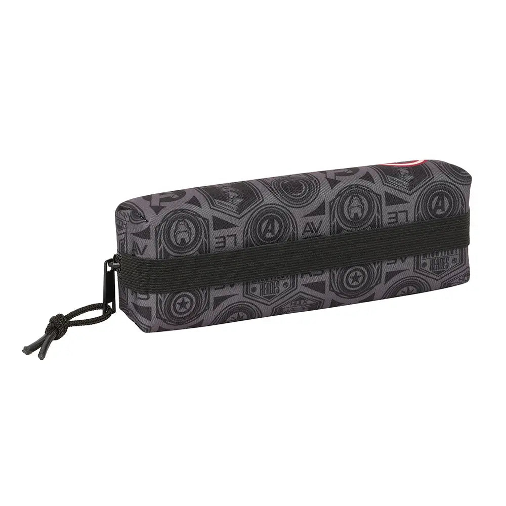 Estuche portatodo simple MARVEL AVENGERS con goma elástica 22x7x4cm