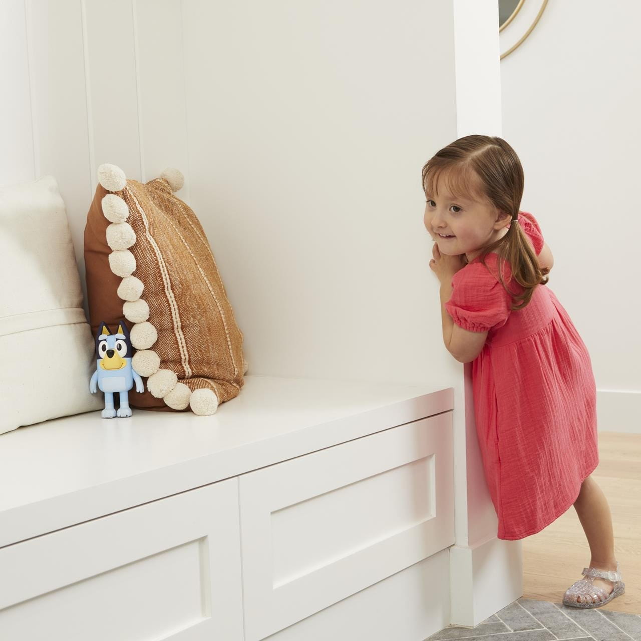 Figura Bluey juego del escondite habla y ríe para guiarte - muñeca