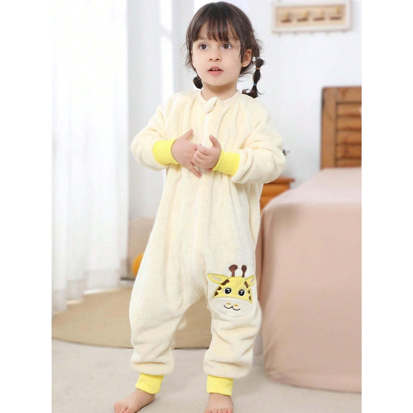 Pijama para Bebé y Niños con Pies Saco de Dormir Tela Suave Manga Larga Ideal Invierno Estampados Divertidos Amarillo