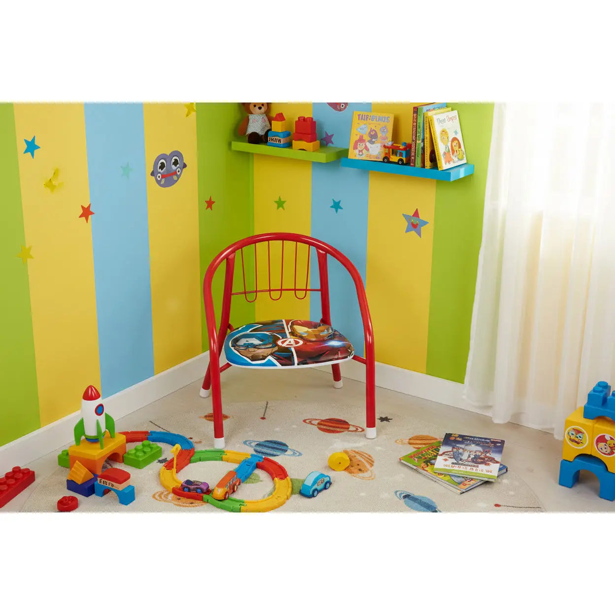 Silla Marvel Avengers infantil para interior exterior de metal 35.5x30x33.5CM