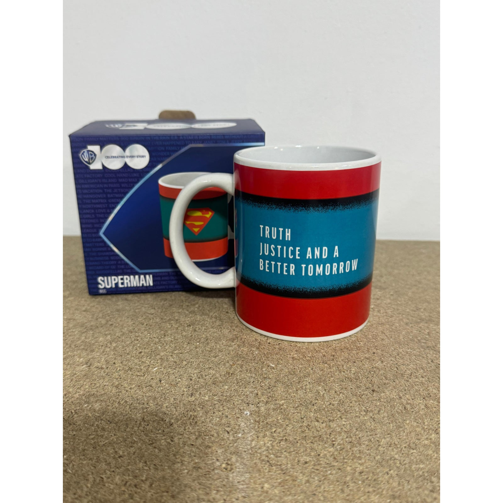 Taza de Desayuno Superman en Cerámica 325 ml - Regalo Original