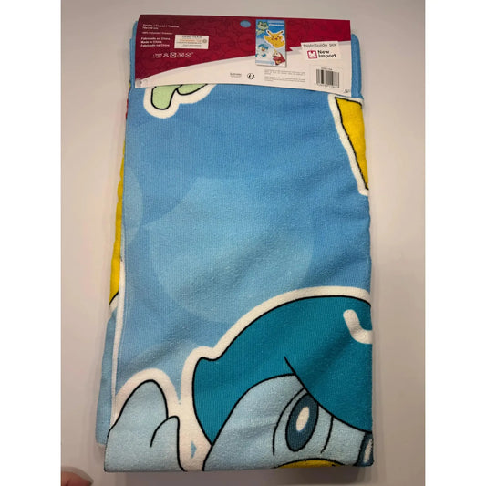 toalla-playa-piscina-pokemon-pikachu-sprigatito-fuecoco-quaxly-565_65a15344-e2ff-4694-9a2e-f0a5299c27a4